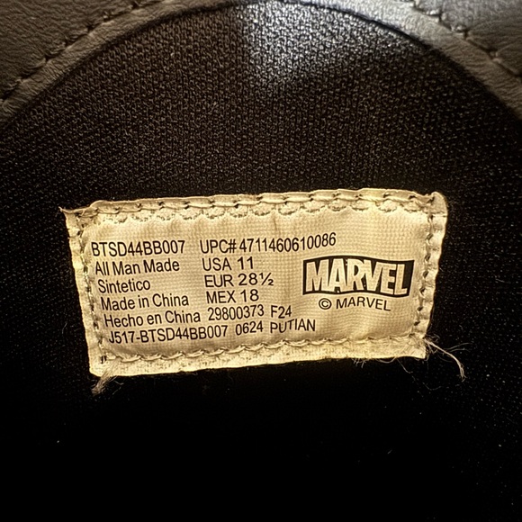 Marvel Black light up Synthetic Boots - Picture 8 of 9